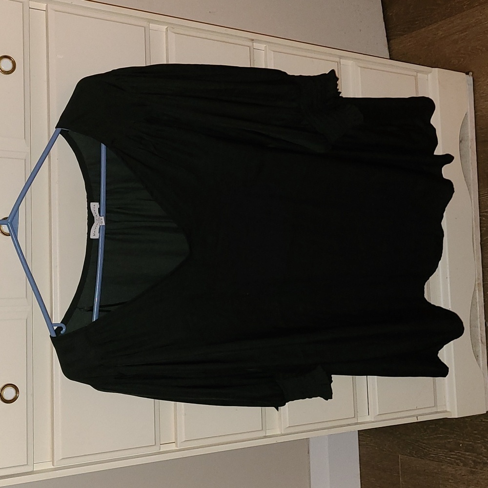 Maison d'Amelie Black Satiny Top